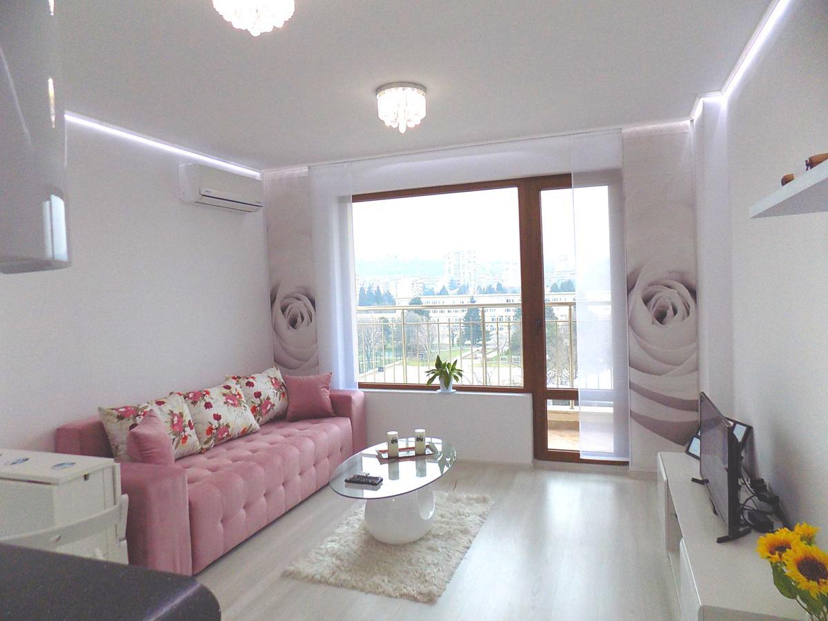 Apartment Silvi Varna Extérieur photo